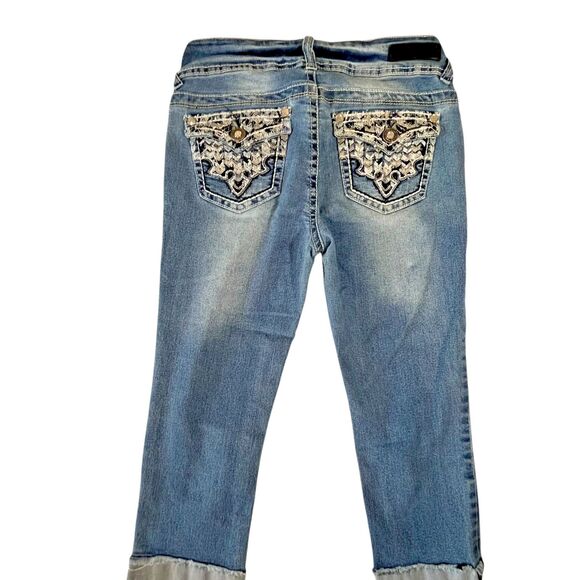 Wallflower Jeans Women 3 Capris Low Rise Cuffed Hem Stretch (W28 L19) - Picture 1 of 16